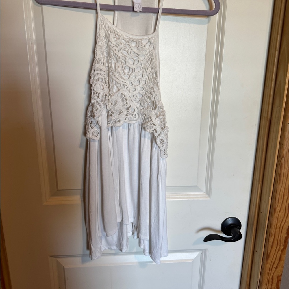 White Lace spaghetti‎ strap top Size Large